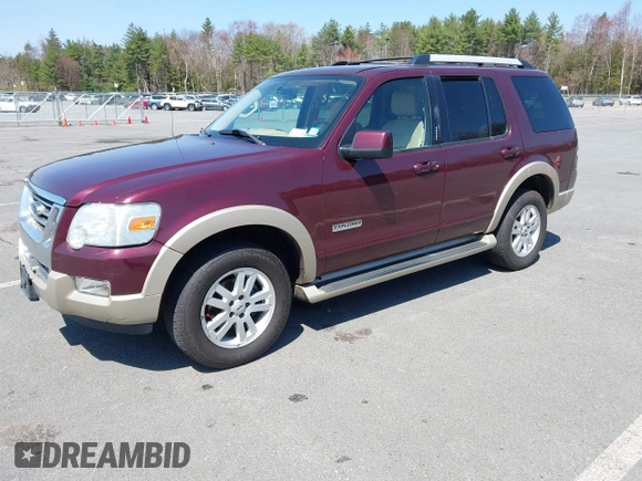 2006 Ford Explorer Eddie Bauer with VIN 1FMEU74E56UB37084, listed as a IAAI auction lot 42093929 with 231,413 mi miles. Bid and sale history available at carsss.com. Image 2.