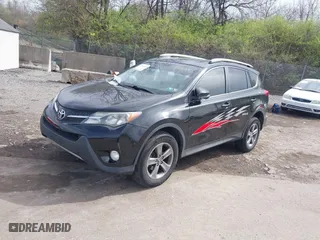 2015 Toyota RAV4 XLE with VIN 2T3RFREV4FW270089, listed as a IAAI auction lot 41943299 with 182,879 mi miles. Bid and sale history available at carsss.com. Image 18.
