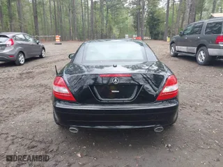 2007 Mercedes-Benz SLK-Class 3.5L with VIN WDBWK56FX7F148904, listed as a IAAI auction lot 41975034 with 93,793 mi miles. Bid and sale history available at carsss.com. Image 16.