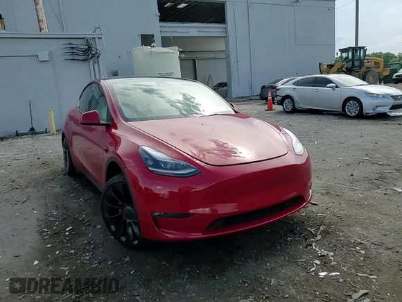2022 Tesla Model Y Performance with VIN 7SAYGDEF6NF337996, listed as a Copart auction lot 56039515 with 16,468 mi miles and Salvage title. Bid and sale history available at DreamBid. Image 26.