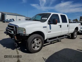 2006 Ford F-350 XL with VIN 1FTWW31PX6ED62063, listed as a Copart auction lot 46530185 with 140,642 mi miles and Salvage Title. Bid and sale history available at DreamBid. Image 1.