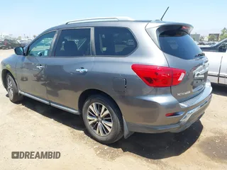 2017 Nissan Pathfinder S with VIN 5N1DR2MN5HC626920, listed as a IAAI auction lot 42557957 with 101,479 mi miles and . Bid and sale history available at DreamBid. Image 3.