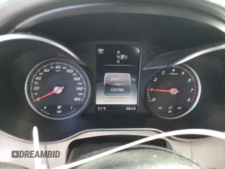 2015 Mercedes-Benz C 300 Luxury with VIN 55SWF4KB0FU014911, listed as a Copart auction lot 59891215 with 124,784 mi miles and Salvage title. Bid and sale history available at DreamBid. Image 9.