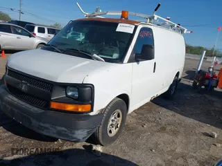 2004 Chevrolet Express Cargo Van with VIN 1GCFG15X141203951, listed as a IAAI auction lot 42046954 with 299,890 mi miles. Bid and sale history available at carsss.com. Image 2.