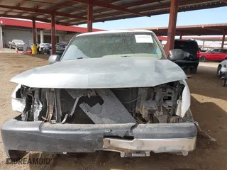 2006 Chevrolet Silverado 1500 Work Truck with VIN 3GCEC14V26G145733, listed as a IAAI auction lot 41566394 with 187,716 mi miles. Bid and sale history available at carsss.com. Image 11.