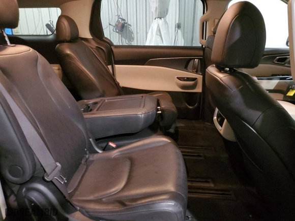 2023 Kia Carnival LX with VIN KNDNB4H39P6263374, listed as a Copart auction lot 78901444 with 43,261 mi miles and Clean Title. Bid and sale history available at carsss.com. Image 11.