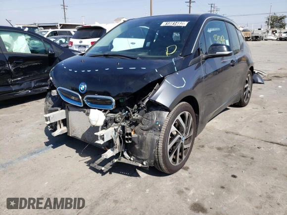 2018 BMW i3 with VIN WBY7Z4C58JVD97028, listed as a Copart auction lot 61591482 with 37,047 mi miles. Bid and sale history available at carsss.com. Image 2.