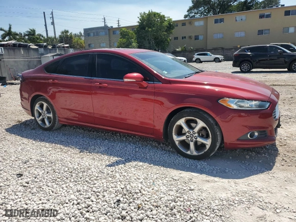 2013 Ford Fusion SE with VIN 3FA6P0H75DR335161, listed as a Copart auction lot 49779195 with 104,424 mi miles and Non Repairable. Bid and sale history available at carsss.com. Image 4.