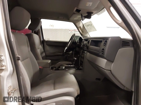 2006 Jeep Commander с VIN 1J8HG48K76C221543, выставлен на аукционе IAAI как лот 42310672 с пробегом 208 643 миль миль и . История ставок и продаж доступна на DreamBid. Изображение 5.