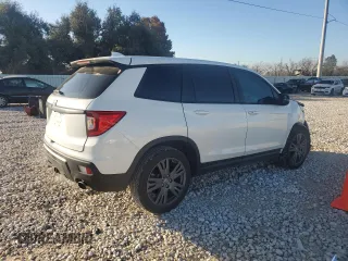 2021 Honda Passport EX-L with VIN 5FNYF7H56MB015412, listed as a Copart auction lot 85828114 with 39,334 mi miles and Salvage Title. Bid and sale history available at carsss.com. Image 3.