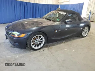 2004 BMW Z4 2.5i with VIN 4USBT33454LR66844, listed as a Copart auction lot 61649875 with 101,482 mi miles and Clean title. Bid and sale history available at DreamBid. Image 1.