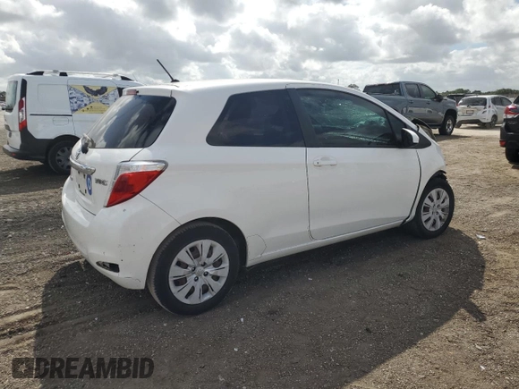 2014 Toyota Yaris L with VIN VNKJTUD39EA008131, listed as a Copart auction lot 44997805 with 82,429 mi miles and Salvage Title. Bid and sale history available at carsss.com. Image 3.
