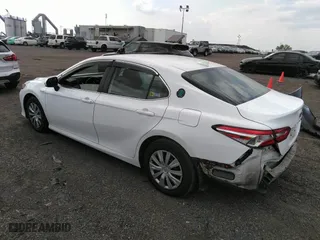 2020 Toyota Camry Hybrid LE with VIN 4T1C31AK2LU518579, listed as a IAAI auction lot 39981154 with 115,005 mi miles. Bid and sale history available at carsss.com. Image 3.