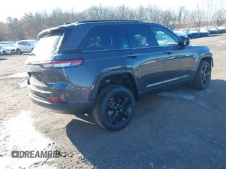 2024 Jeep Grand Cherokee Limited with VIN 1C4RJHBG3R8586947, listed as a IAAI auction lot 41172584 with 3,565 mi miles and . Bid and sale history available at DreamBid. Image 4.