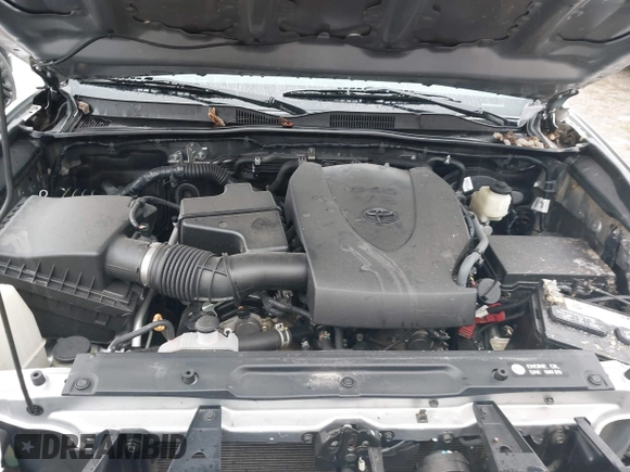 2018 Toyota Tacoma SR with VIN 3TMCZ5AN4JM148581, listed as a IAAI auction lot 41462945 with 115,655 mi miles. Bid and sale history available at carsss.com. Image 10.