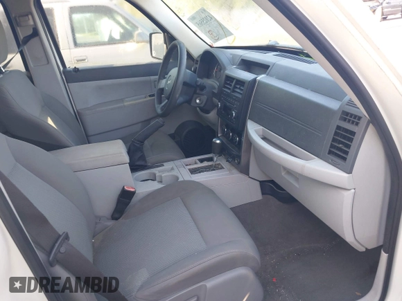 2008 Jeep Liberty Sport with VIN 1J8GP28K88W221584, listed as a IAAI auction lot 42025565 with 198,648 mi miles and . Bid and sale history available at DreamBid. Image 5.