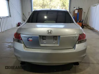2010 Honda Accord Sdn EX-L with VIN 1HGCP3F88AA024745, listed as a Copart auction lot 84749124 with 180,368 mi miles and Clean Title. Bid and sale history available at carsss.com. Image 6.