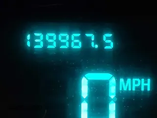 1995 Ford Crown Victoria LX с VIN 2FALP74W0SX195270, выставлен на аукционе IAAI как лот 41840082 с пробегом 139 967 миль миль и . История ставок и продаж доступна на DreamBid. Изображение 7.