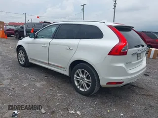 2015 Volvo XC60 T5 Drive-E Premier z VIN YV440MDB9F2622367, wystawiony jako IAAI lot #42356051 z przebiegiem 194 999 mil mil oraz . Historia ofert i sprzedaży dostępna na DreamBid. Obrazek 3.