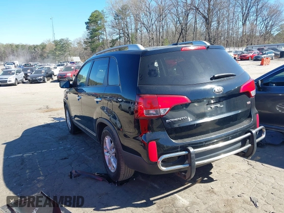 2014 Kia Sorento LX with VIN 5XYKTCA66EG483726, listed as a IAAI auction lot 41829970 with 102,294 mi miles and . Bid and sale history available at carsss.com. Image 3.
