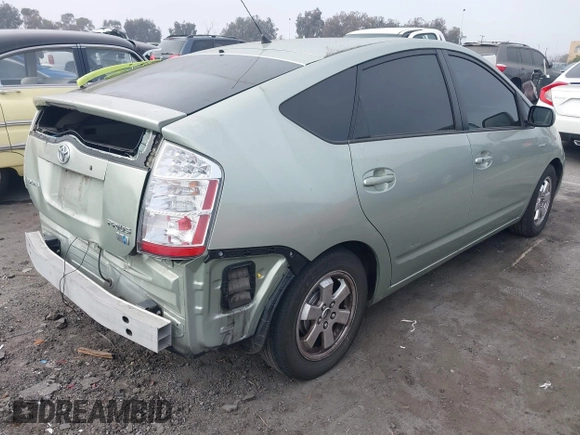 2006 Toyota Prius with VIN JTDKB20U863132495, listed as a IAAI auction lot 41671313 with Not Provided miles. Bid and sale history available at carsss.com. Image 4.