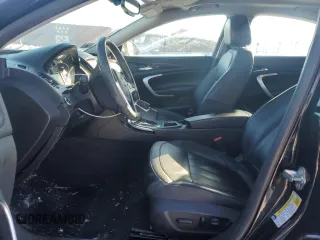 2017 Buick Regal Premium II z VIN 2G4GR5GX5H9106428, wystawiony jako Copart lot #45013805 z przebiegiem 75 198 mil mil oraz Szkoda całkowita • Salvage title. Historia ofert i sprzedaży dostępna na DreamBid. Obrazek 7.