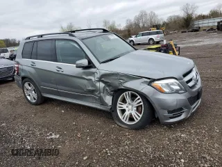 2015 Mercedes-Benz GLK 350 z VIN WDCGG8JBXFG413062, wystawiony jako Copart lot #51152705 z przebiegiem 139 232 mil mil oraz Szkody całkowita. Historia ofert i sprzedaży dostępna na DreamBid. Obrazek 4.