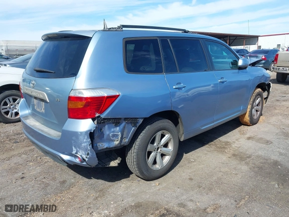 2009 Toyota Highlander with VIN JTEDS41AX92071486, listed as a IAAI auction lot 41575485 with 392,603 mi miles. Bid and sale history available at carsss.com. Image 4.