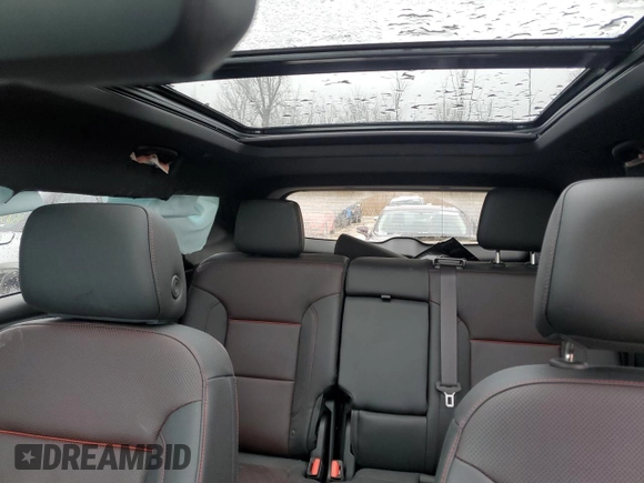 2024 Chevrolet Blazer RS z VIN 3GNKBKRS1RS189113, wystawiony jako Copart lot #86124214 z przebiegiem 8 645 mil mil oraz Czysty tytuł • Clean title. Historia ofert i sprzedaży dostępna na DreamBid. Obrazek 10.