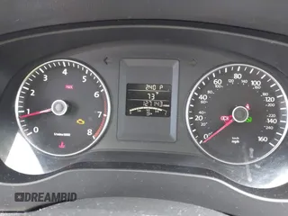 2013 Volkswagen Jetta SE with VIN 3VWDP7AJ3DM372896, listed as a IAAI auction lot 42520685 with 127,143 mi miles and . Bid and sale history available at DreamBid. Image 7.