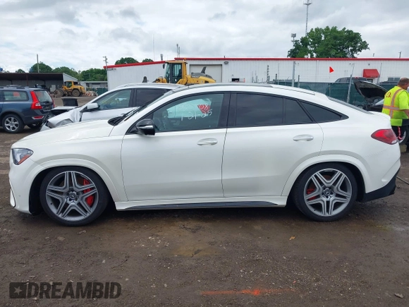 2021 Mercedes-Benz GLE 63 S AMG with VIN 4JGFD8KB0MA379217, listed as a IAAI auction lot 42556716 with 34,850 mi miles and . Bid and sale history available at DreamBid. Image 14.