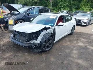 2024 Acura Integra Technology with VIN 19UDE4H61RA012072, listed as a IAAI auction lot 42608969 with 32,517 mi miles and . Bid and sale history available at DreamBid. Image 6.