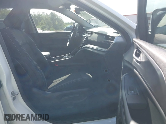 2023 Jeep Grand Cherokee Altitude with VIN 1C4RJKAGXP8886125, listed as a IAAI auction lot 41952781 with 45,490 mi miles and . Bid and sale history available at DreamBid. Image 5.