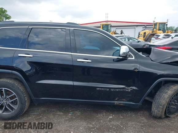 2018 Jeep Grand Cherokee Limited z VIN 1C4RJFBG4JC240864, wystawiony jako IAAI lot #42377793 z przebiegiem 112 848 mil mil oraz . Historia ofert i sprzedaży dostępna na DreamBid. Obrazek 13.