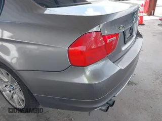 2009 BMW 3 Series 328i with VIN WBAPH77549NL85089, listed as a IAAI auction lot 42623111 with 121,369 mi miles and . Bid and sale history available at DreamBid. Image 14.
