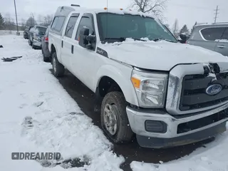 2016 Ford F-250 Lariat z VIN 1FT7W2B64GEC59498, wystawiony jako IAAI lot #41550264 z przebiegiem 150 814 mil mil oraz . Historia ofert i sprzedaży dostępna na DreamBid. Obrazek 1.