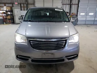 2014 Chrysler Town & Country Limited with VIN 2C4RC1GG8ER113361, listed as a Copart auction lot 47634065 with 154,803 mi miles and Salvage Title. Bid and sale history available at DreamBid. Image 5.