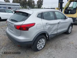 2019 Nissan Rogue S with VIN JN1BJ1CP9KW216226, listed as a IAAI auction lot 40509137 with 98,048 mi miles and . Bid and sale history available at DreamBid. Image 4.
