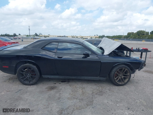 2013 Dodge Challenger SXT with VIN 2C3CDYAG2DH511985, listed as a IAAI auction lot 41917707 with 111,872 mi miles. Bid and sale history available at carsss.com. Image 13.