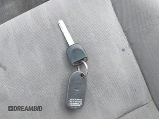 2004 Honda Civic LX z VIN 2HGES15584H517768, wystawiony jako IAAI lot #42233202 z przebiegiem 214 484 mil mil oraz . Historia ofert i sprzedaży dostępna na DreamBid. Obrazek 11.