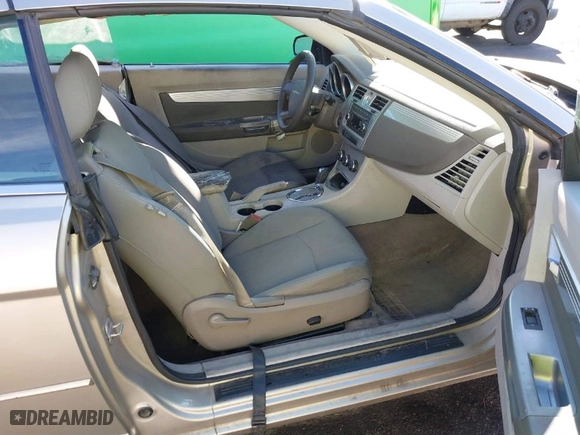 2008 Chrysler Sebring Touring with VIN 1C3LC55R18N271693, listed as a IAAI auction lot 41670857 with 177,734 mi miles. Bid and sale history available at carsss.com. Image 5.