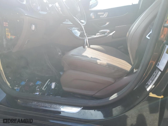 2017 Mercedes-Benz E-Class E 300 Luxury with VIN WDDZF4KB0HA147801, listed as a Copart auction lot 52921785 with 0 mi miles and Salvage Title. Bid and sale history available at carsss.com. Image 12.