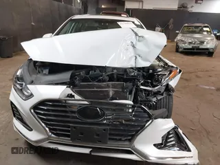 2018 Hyundai Sonata Limited with VIN 5NPE34AF2JH604872, listed as a IAAI auction lot 41740844 with 47,017 mi miles and . Bid and sale history available at DreamBid. Image 6.