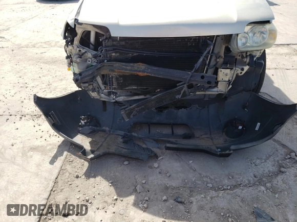 2005 Ford Escape XLT with VIN 1FMYU93105KC50944, listed as a Copart auction lot 50500965 with 133,532 mi miles and Salvage Title. Bid and sale history available at DreamBid. Image 13.