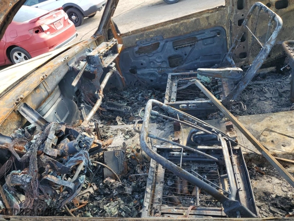 1997 Chevrolet Tahoe with VIN 3GNEK18R9VG130314, listed as a Copart auction lot 75710694 with 0 mi miles and Salvage Title. Bid and sale history available at carsss.com. Image 7.