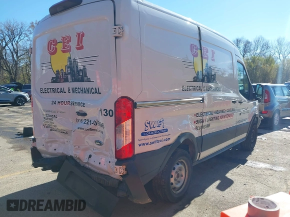 2018 Ford Transit with VIN 1FTYR1CM2JKB28906, listed as a IAAI auction lot 40822222 with 130,094 mi miles and . Bid and sale history available at DreamBid. Image 4.