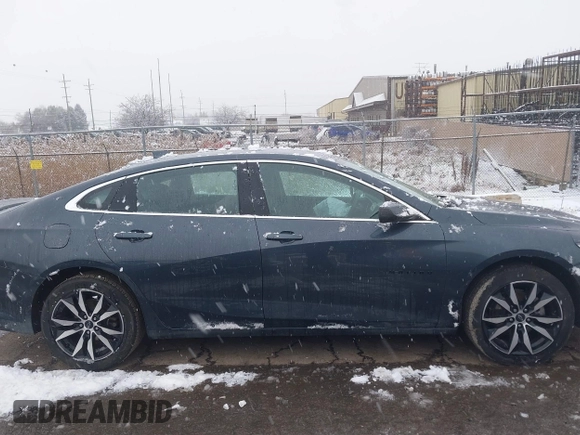 2020 Chevrolet Malibu RS with VIN 1G1ZG5ST5LF128803, listed as a IAAI auction lot 41148439 with 35,643 mi miles and . Bid and sale history available at DreamBid. Image 13.