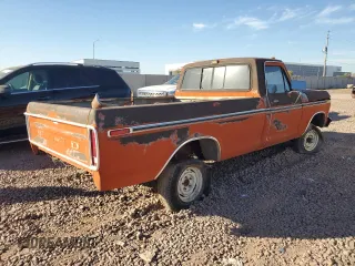 1978 Ford F-150 z VIN F14HLCA1653, wystawiony jako Copart lot #84916854 z przebiegiem 252 583 mil mil oraz Czysty tytuł • Clean title. Historia ofert i sprzedaży dostępna na DreamBid. Obrazek 3.