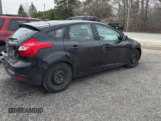 2014 Ford Focus SE with VIN 1FADP3K25EL200882, listed as a Copart auction lot 54733815 with 152,377 mi miles and Clean Title. Bid and sale history available at carsss.com. Image 4.