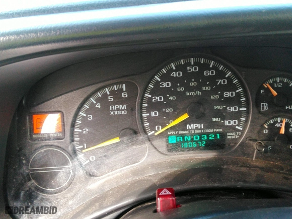 2002 Chevrolet Avalanche with VIN 3GNEK13T62G127112, listed as a IAAI auction lot 41817568 with 180,672 mi miles. Bid and sale history available at carsss.com. Image 15.